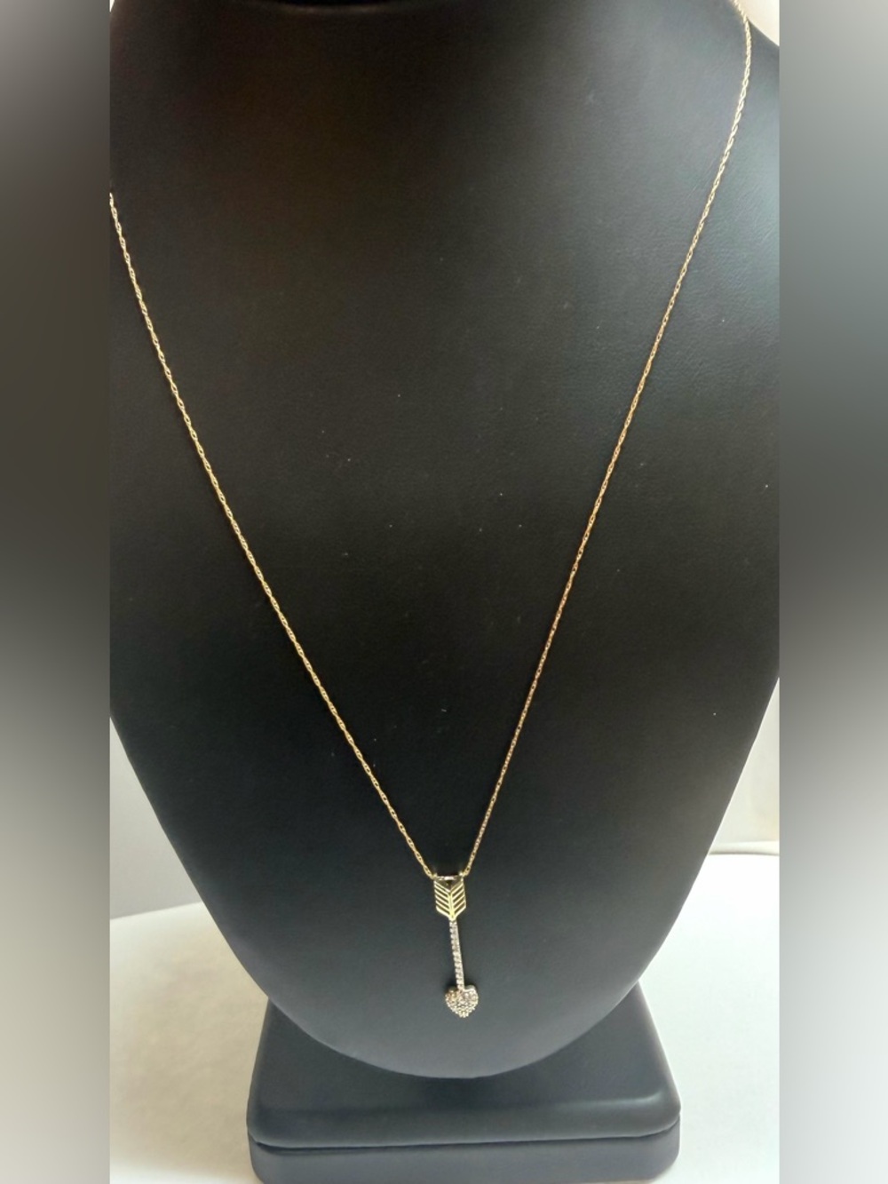 10k Yellow Gold Natural Diamond Heart Arrow Pendant Necklace - Picture 2 of 5
